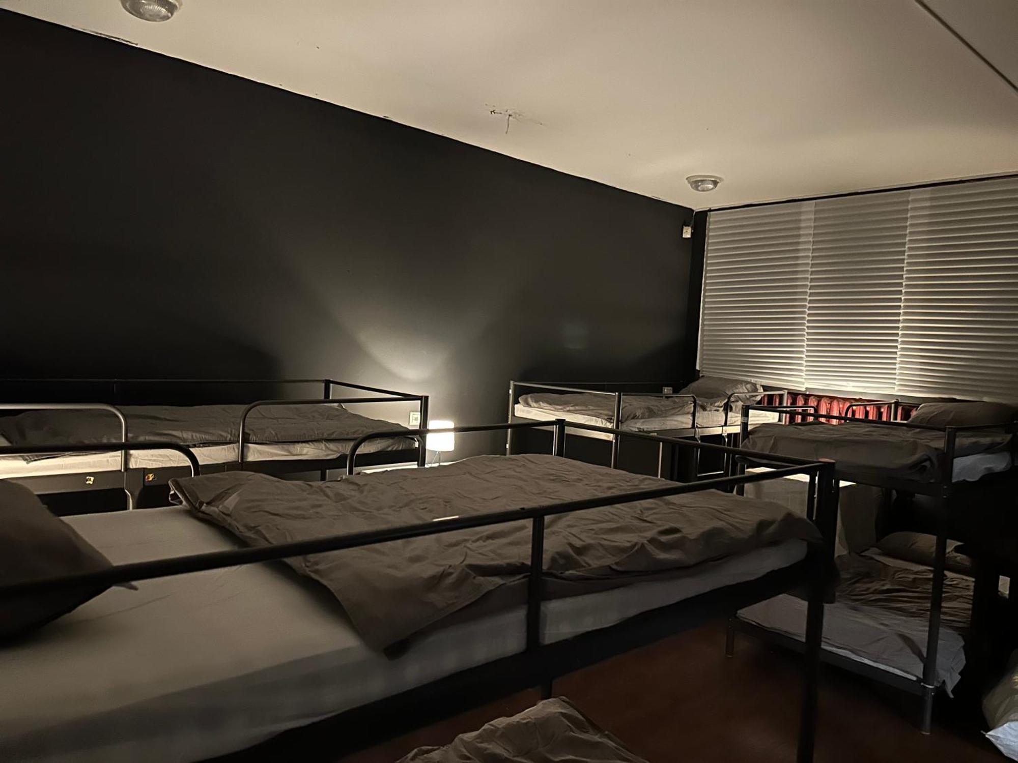 Хостел The Kliefs Vilnius - Virtual Check-In Экстерьер фото